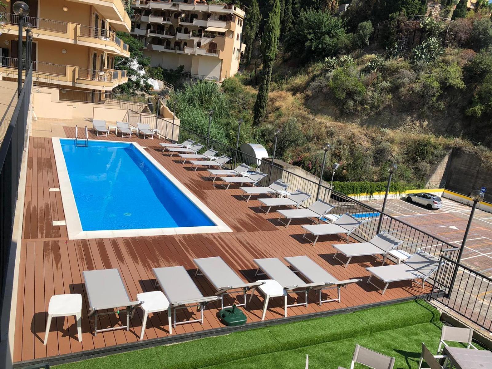 Casa Vacanza "Ilenia" - Taormina Exterior foto